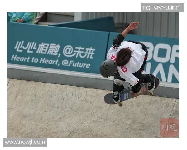 西安滑板队的蜕变之旅:从传统到极限运动的全新挑战与探索 西安滑板队的蜕变之旅:从传统到极限运动的全新挑战与探索